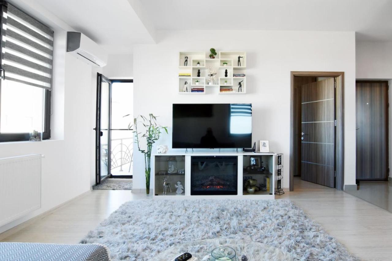 Luxor Apartment Otopeni Extérieur photo